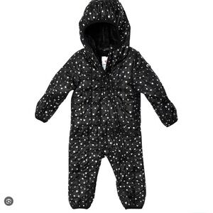 Lightweight Snowsuit | Silver Hearts
Silver Hearts / 6-12 months